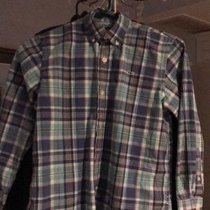 Vineyard vines button down oxford
